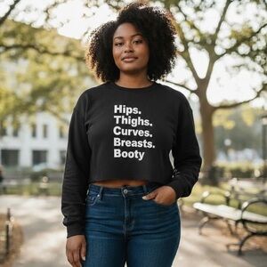 Curvy Girl Black Graphic Crop Sweatshirt